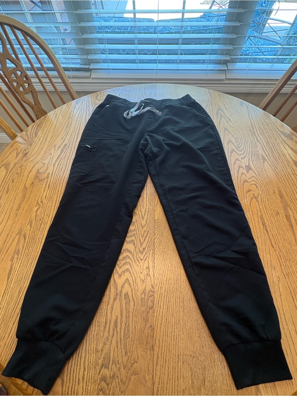 Figs Black Zamora Joggers scrub pants size L